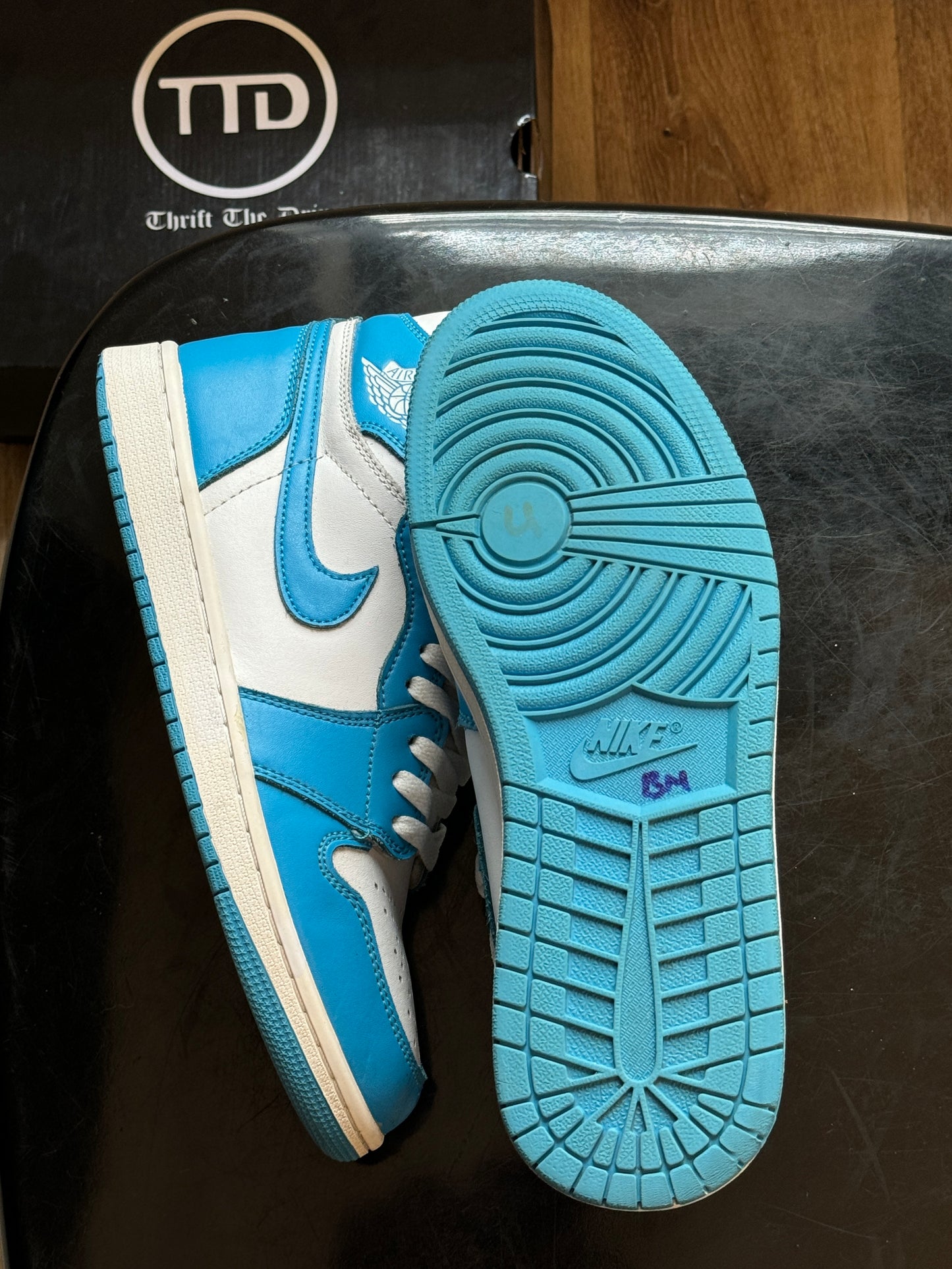 Jordan 1 high UNC