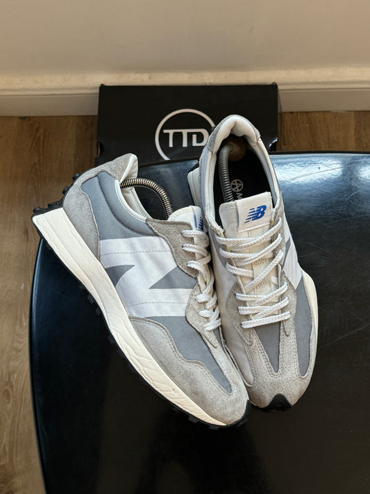 New Balance 327 Grey