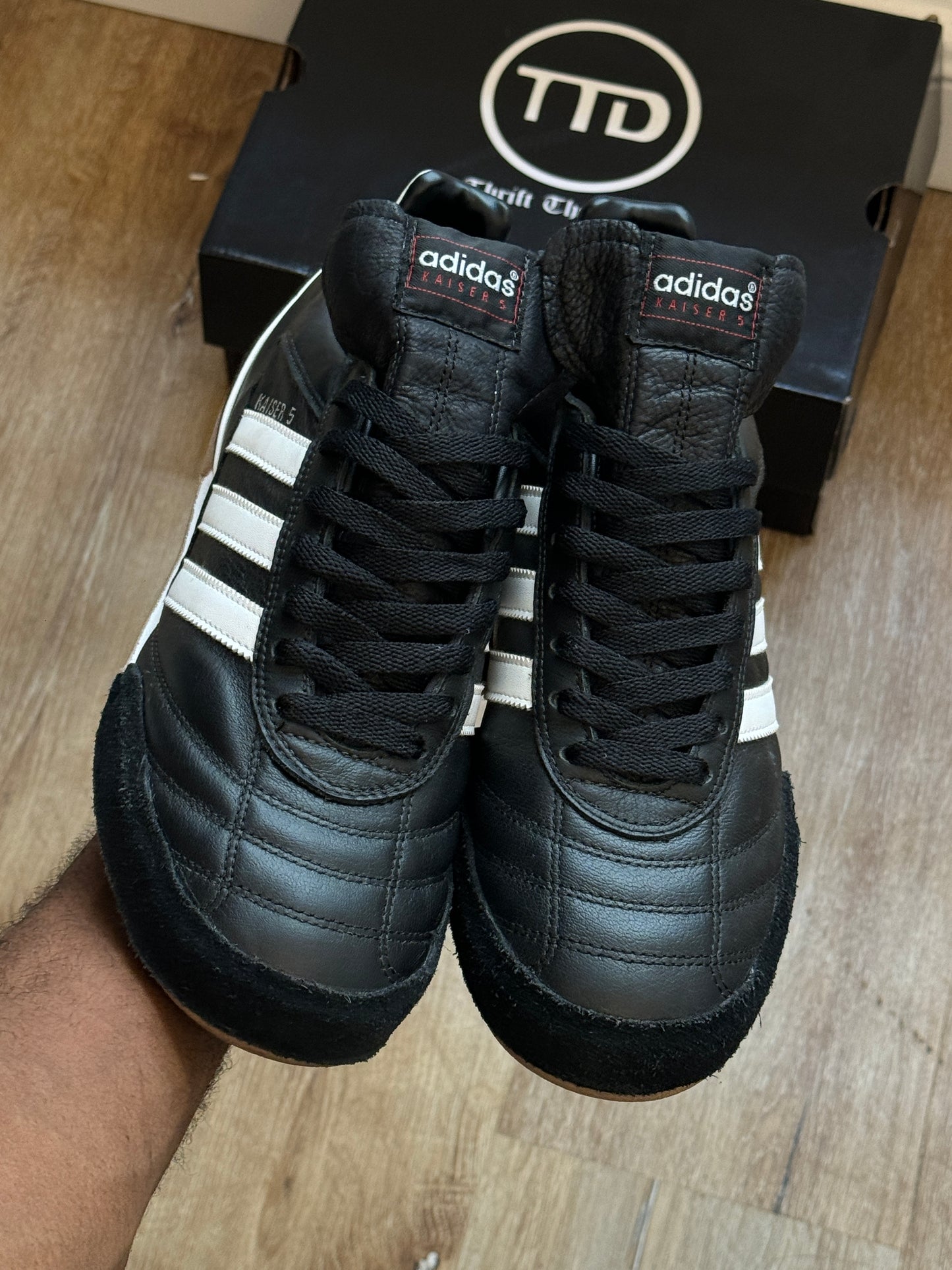 Adidas Kaiser 5