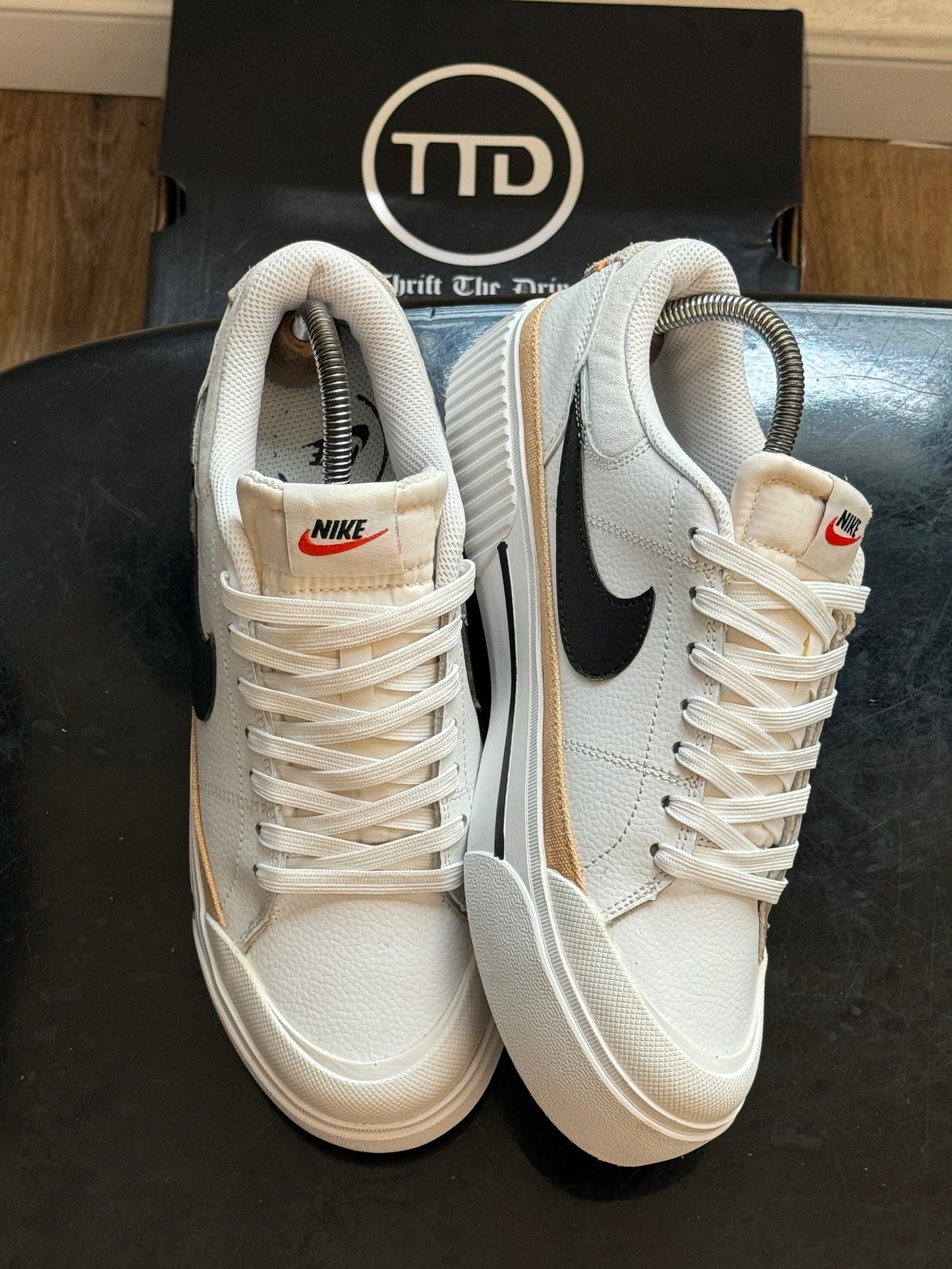 Nike Court Legacy Lift