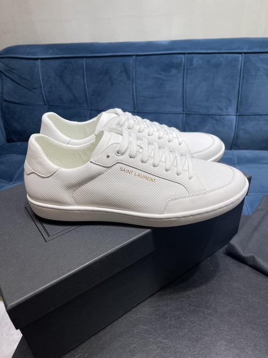 Saint Laurent Court Classic
