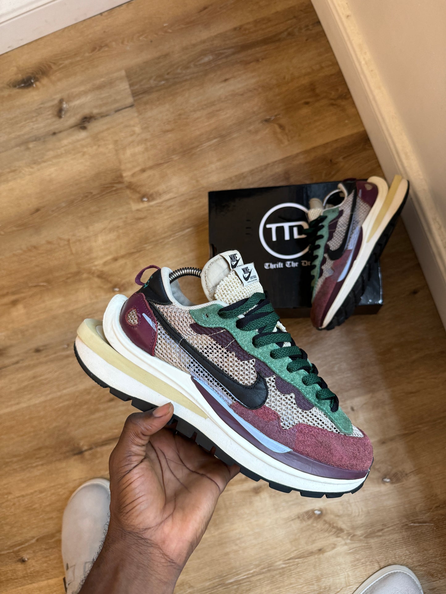 Nike Vaporwaffle Sacai Villian Red Neptune Green
