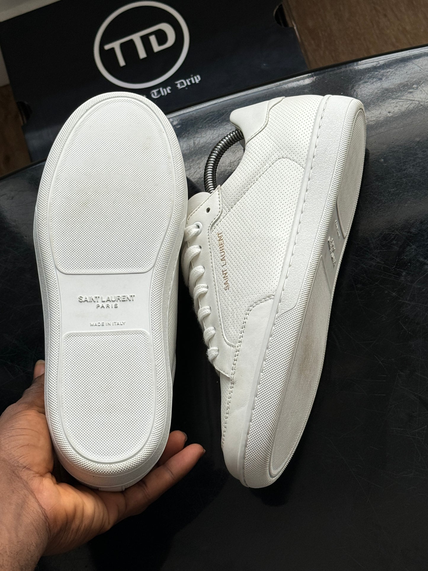 Saint Laurent Court Classic