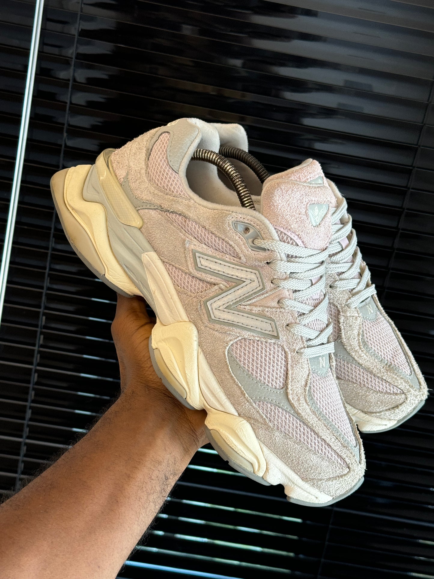 New Balance 9060