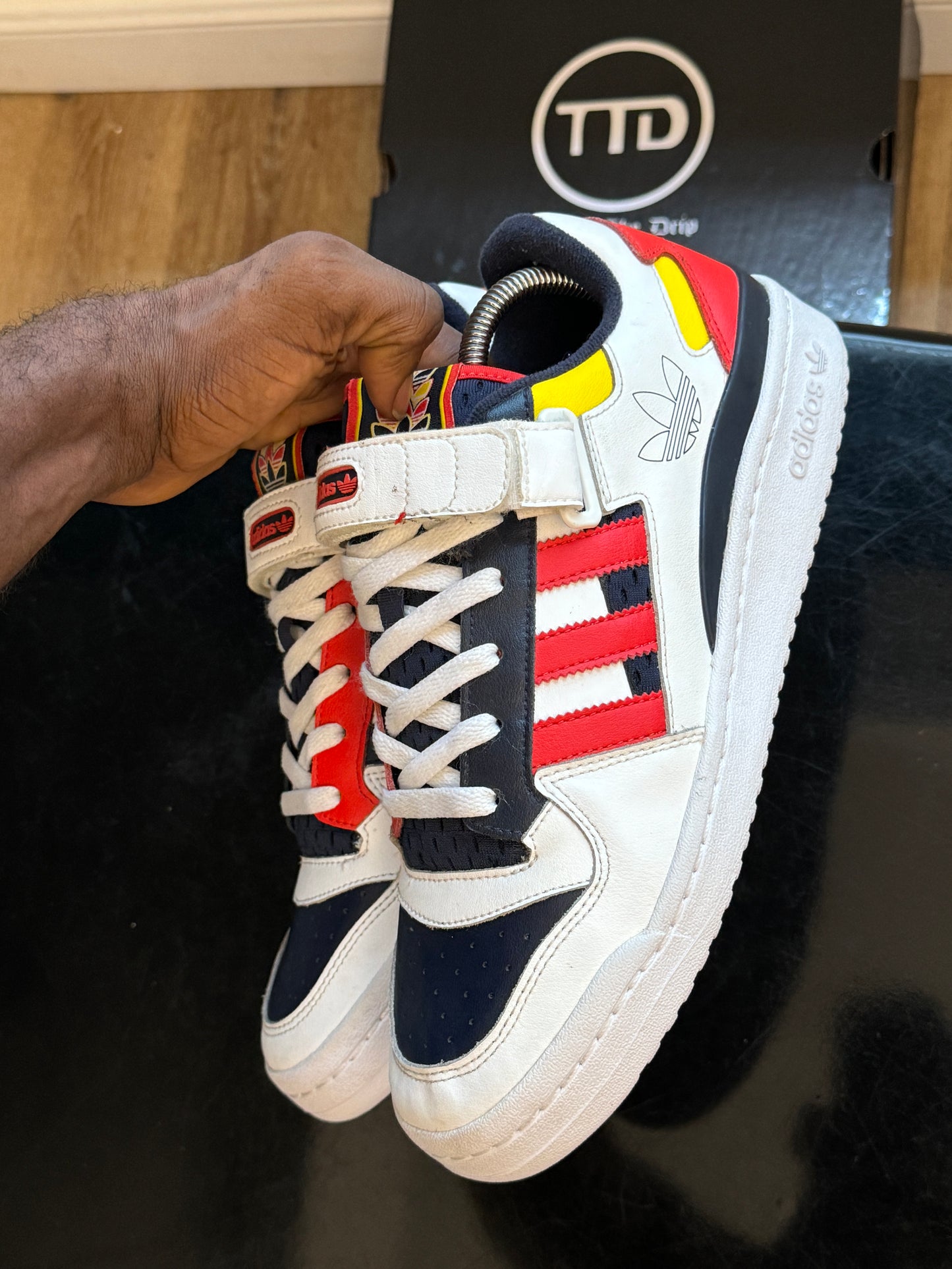 Adidas Forum low