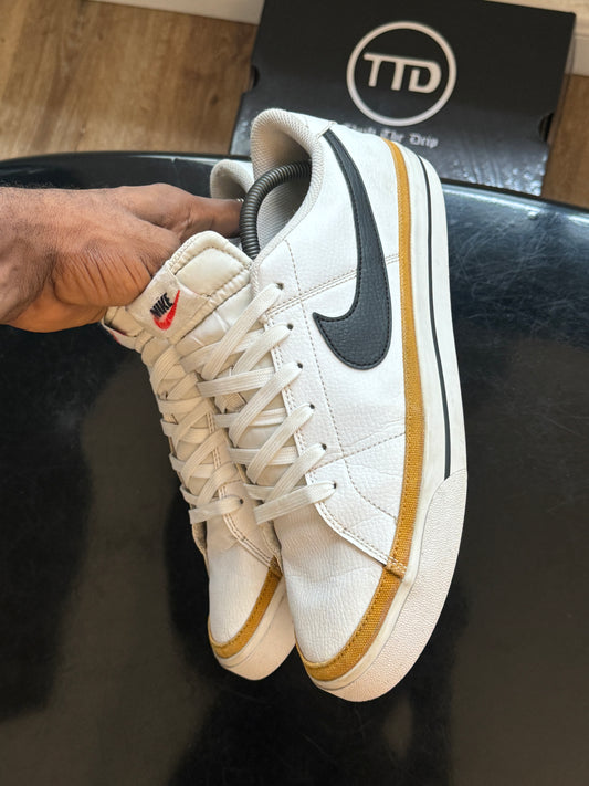Nike Court Legacy