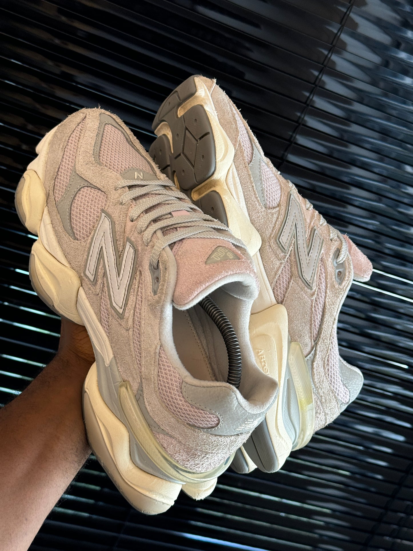 New Balance 9060