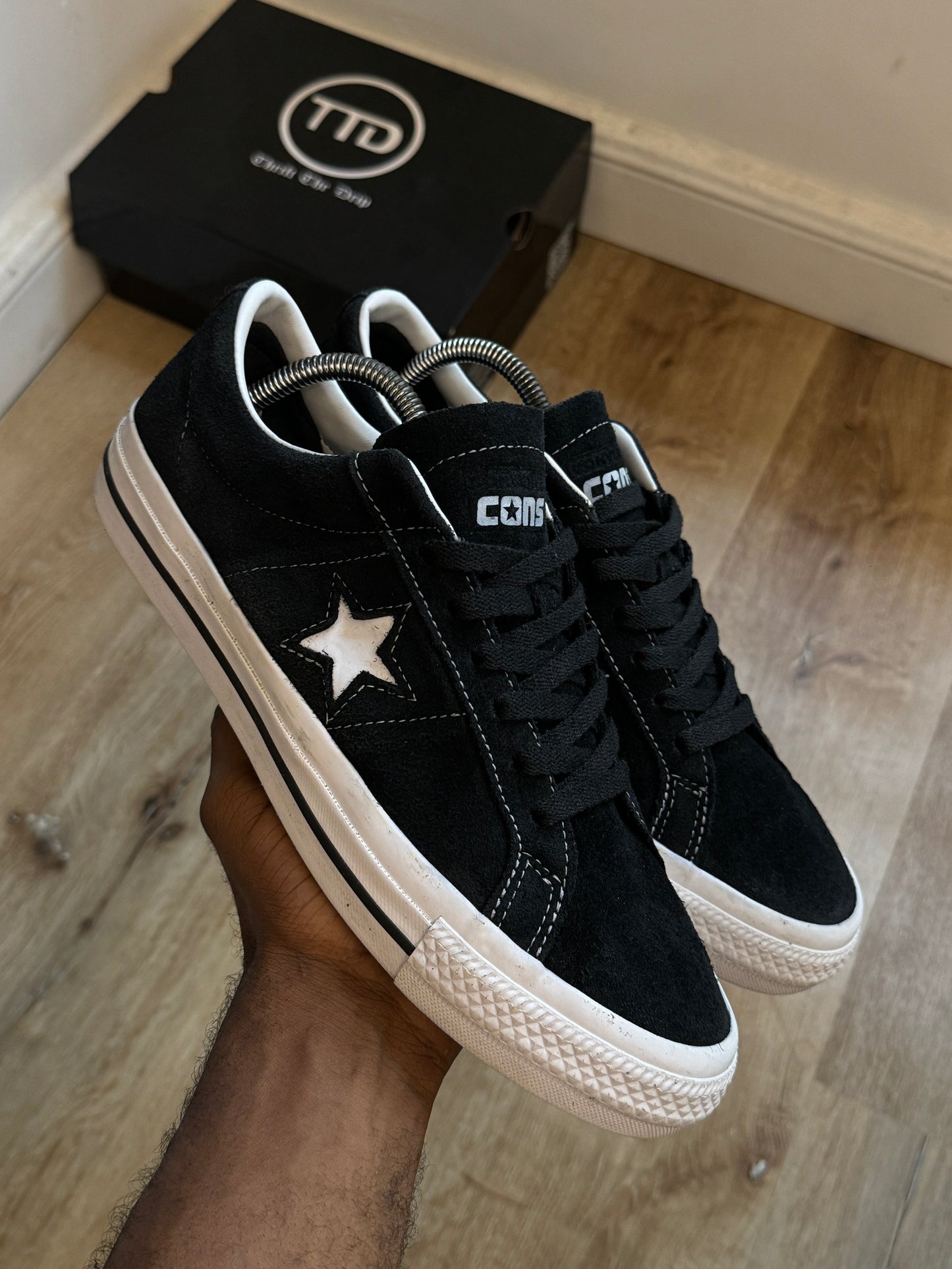 Converse one star