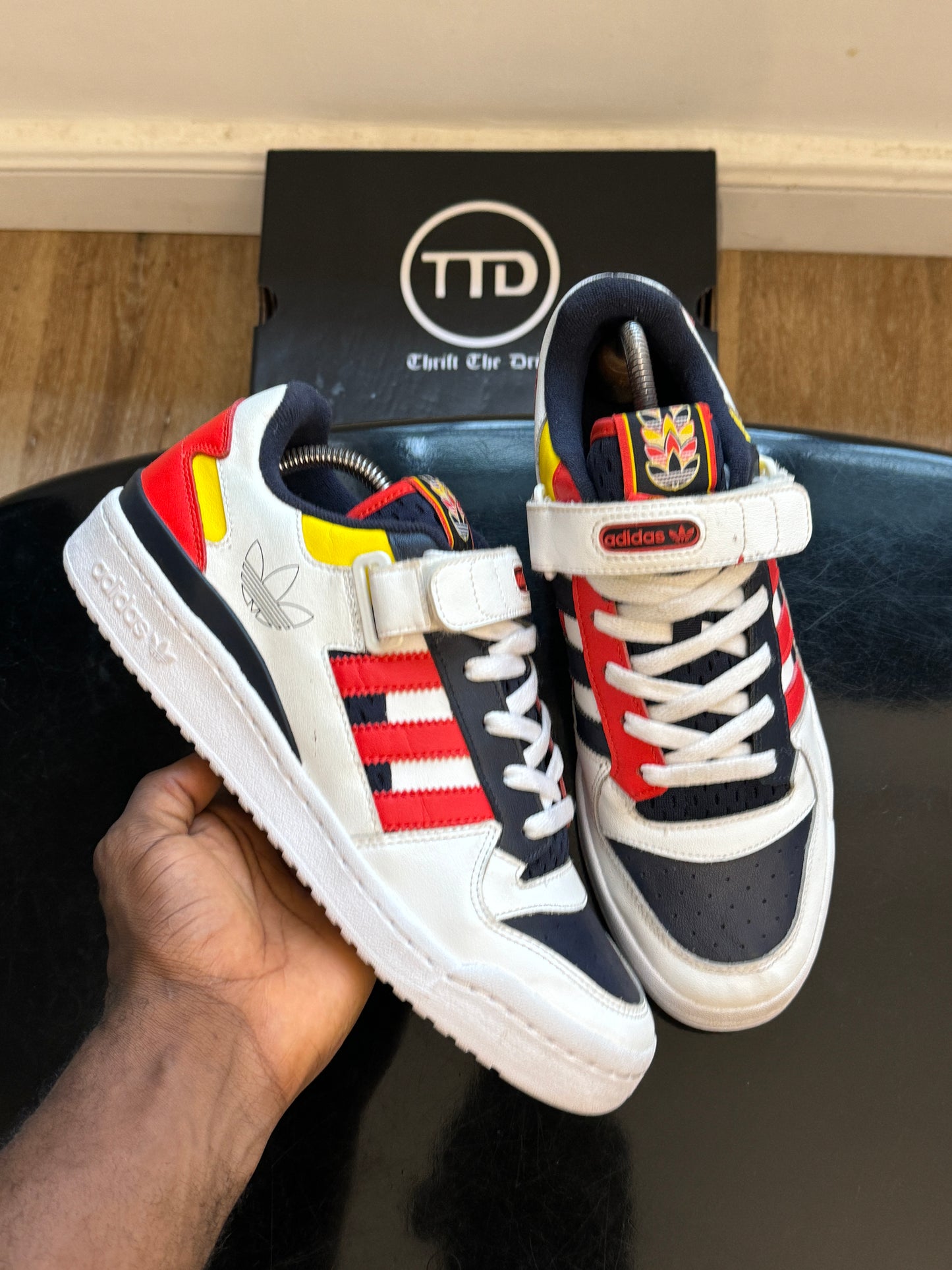 Adidas Forum low